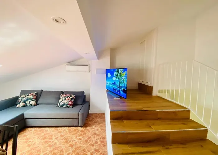 Apartamento Turistico Atico La Taberna